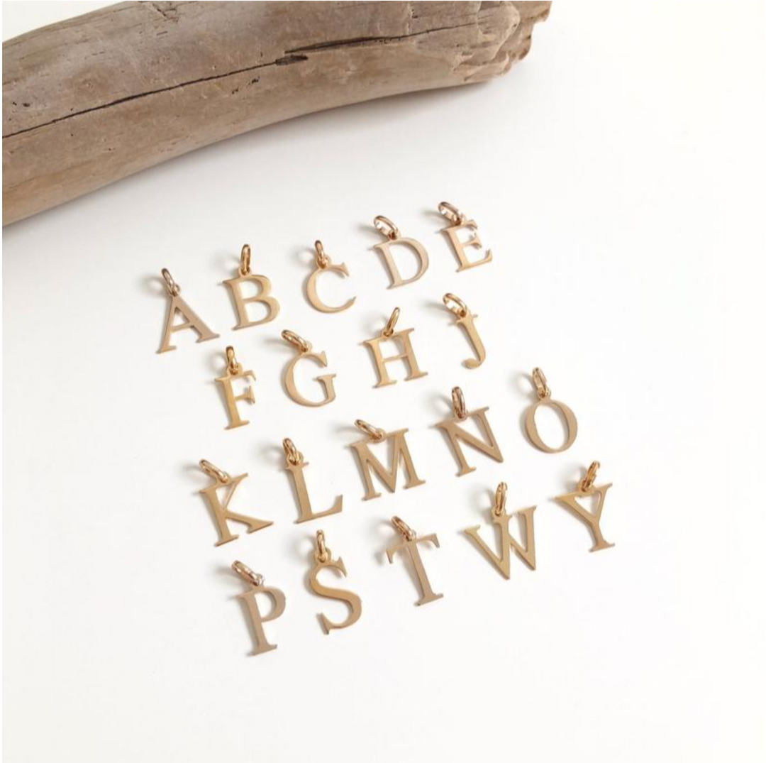Pendentif "lettre" - plaqué or